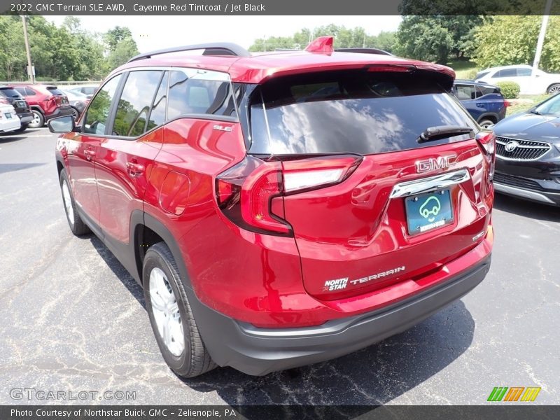 Cayenne Red Tintcoat / Jet Black 2022 GMC Terrain SLE AWD