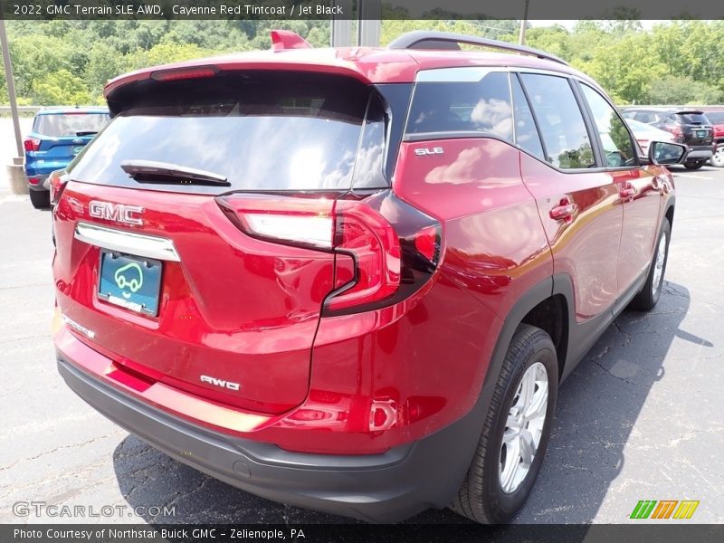 Cayenne Red Tintcoat / Jet Black 2022 GMC Terrain SLE AWD
