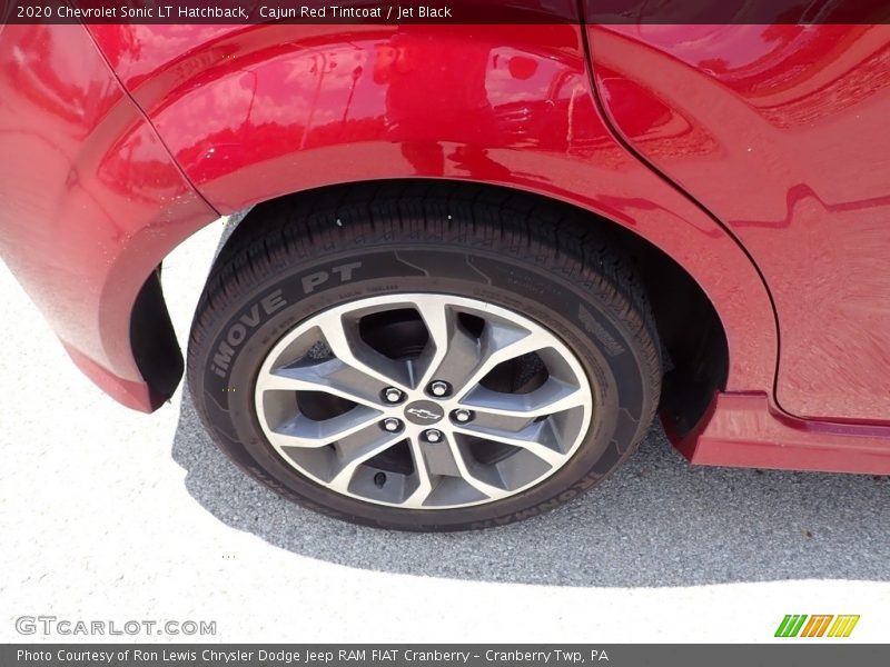  2020 Sonic LT Hatchback Wheel