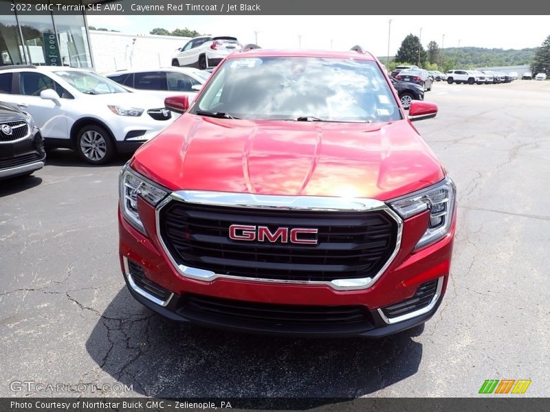 Cayenne Red Tintcoat / Jet Black 2022 GMC Terrain SLE AWD