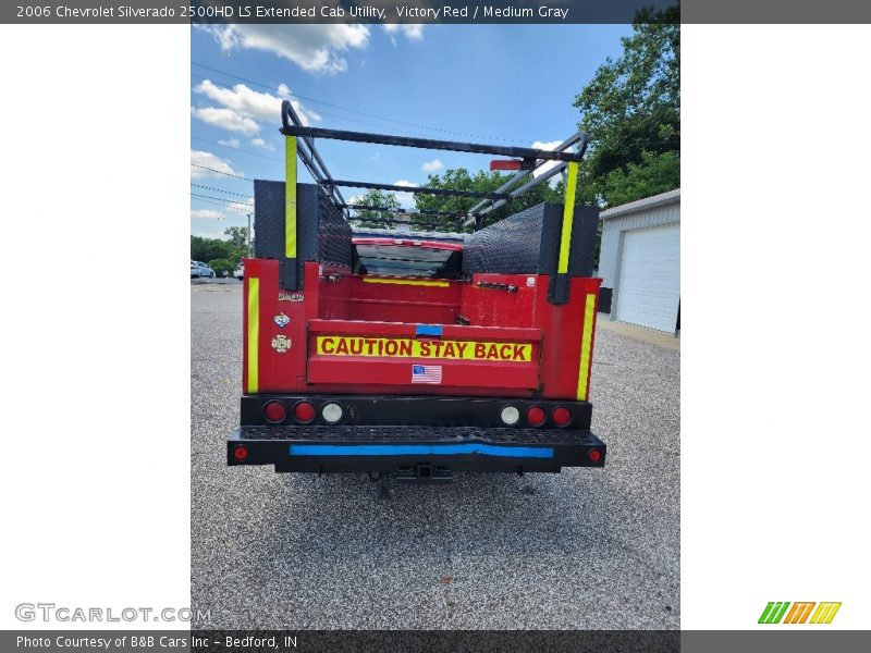 Victory Red / Medium Gray 2006 Chevrolet Silverado 2500HD LS Extended Cab Utility