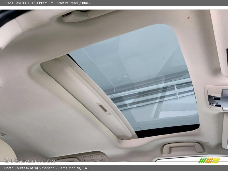 Sunroof of 2021 GX 460 Premium