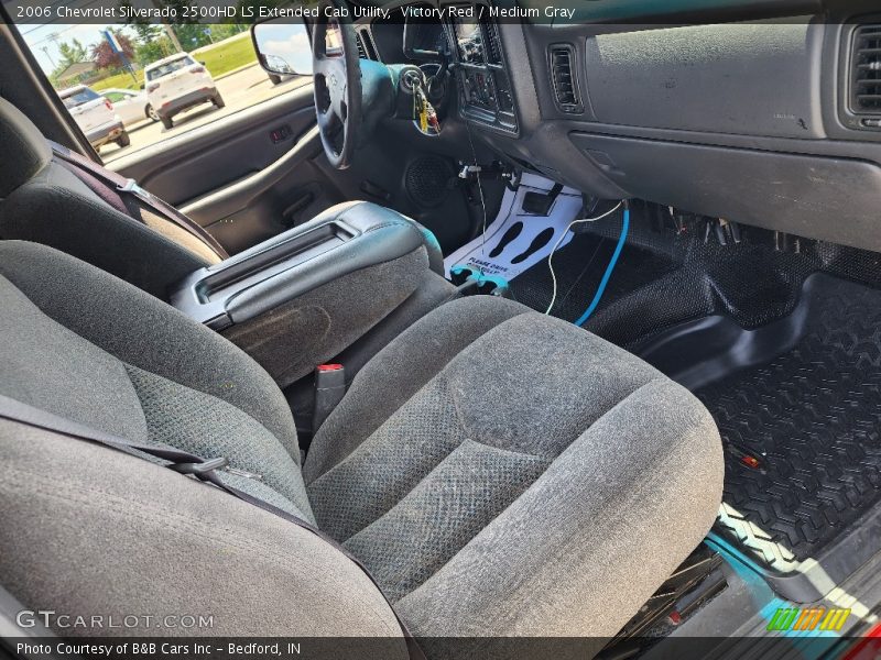 Victory Red / Medium Gray 2006 Chevrolet Silverado 2500HD LS Extended Cab Utility
