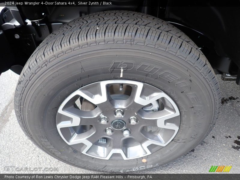 Silver Zynith / Black 2024 Jeep Wrangler 4-Door Sahara 4x4