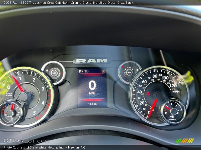  2023 3500 Tradesman Crew Cab 4x4 Tradesman Crew Cab 4x4 Gauges