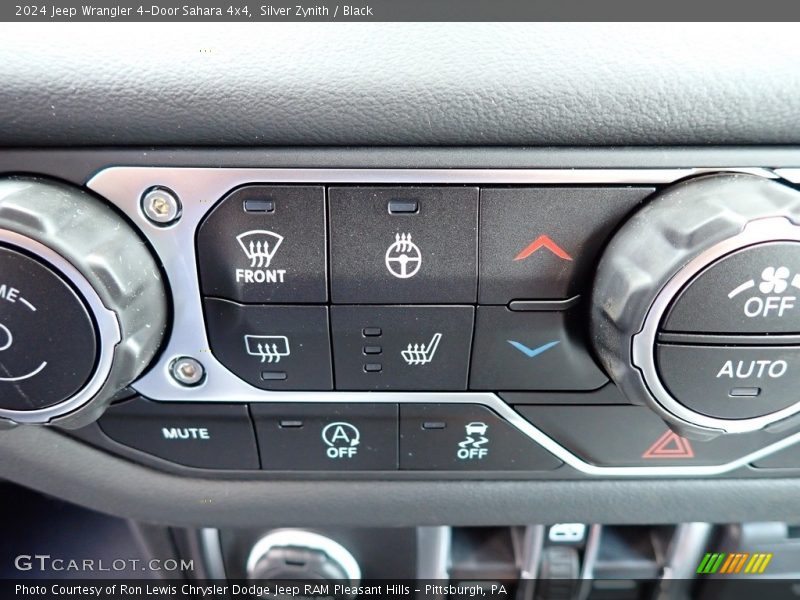 Silver Zynith / Black 2024 Jeep Wrangler 4-Door Sahara 4x4