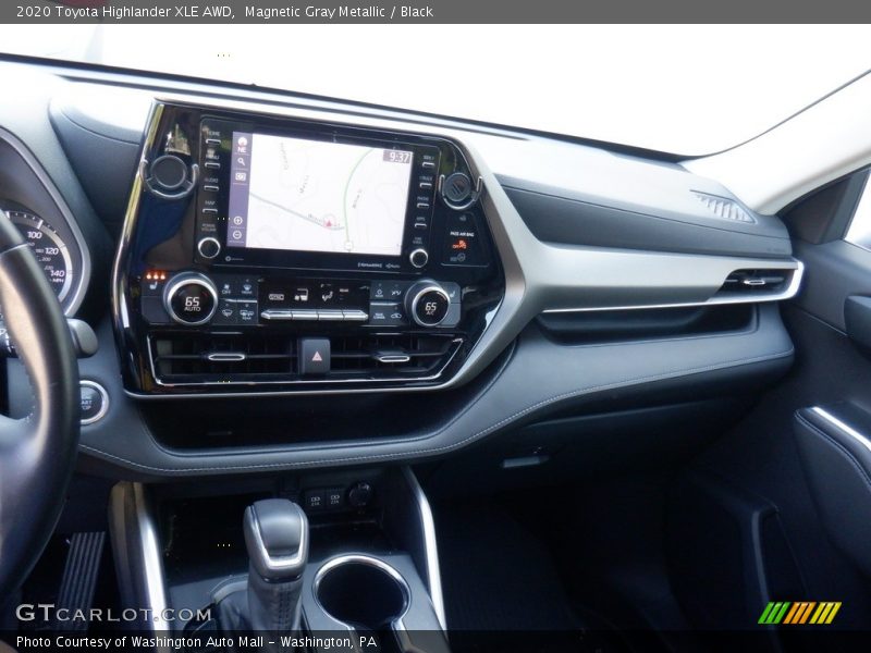 Magnetic Gray Metallic / Black 2020 Toyota Highlander XLE AWD