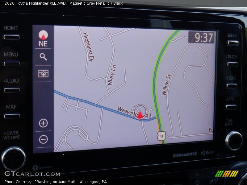 Magnetic Gray Metallic / Black 2020 Toyota Highlander XLE AWD