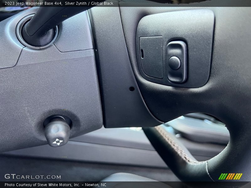 Controls of 2023 Wagoneer Base 4x4