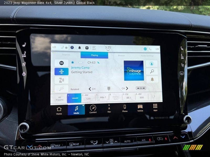 Silver Zynith / Global Black 2023 Jeep Wagoneer Base 4x4