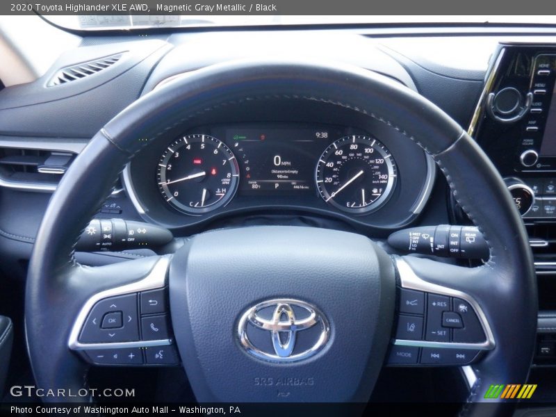 Magnetic Gray Metallic / Black 2020 Toyota Highlander XLE AWD