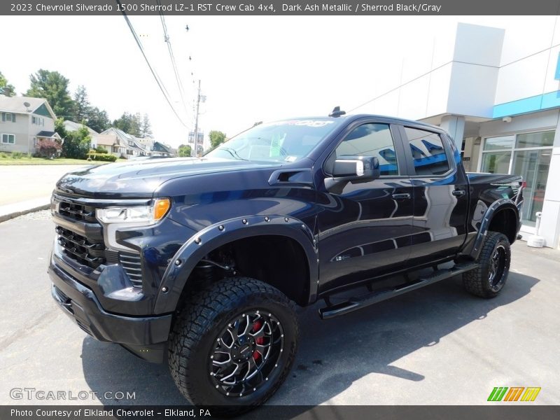 Front 3/4 View of 2023 Silverado 1500 Sherrod LZ-1 RST Crew Cab 4x4