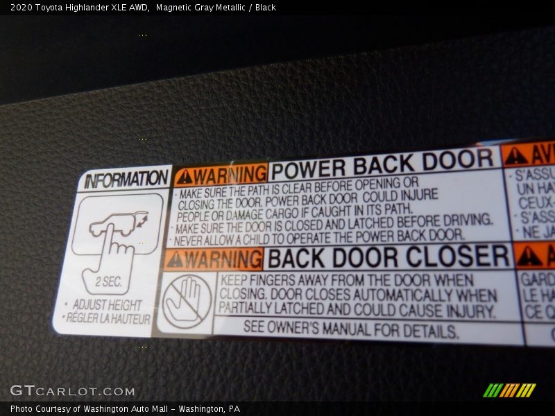 Magnetic Gray Metallic / Black 2020 Toyota Highlander XLE AWD