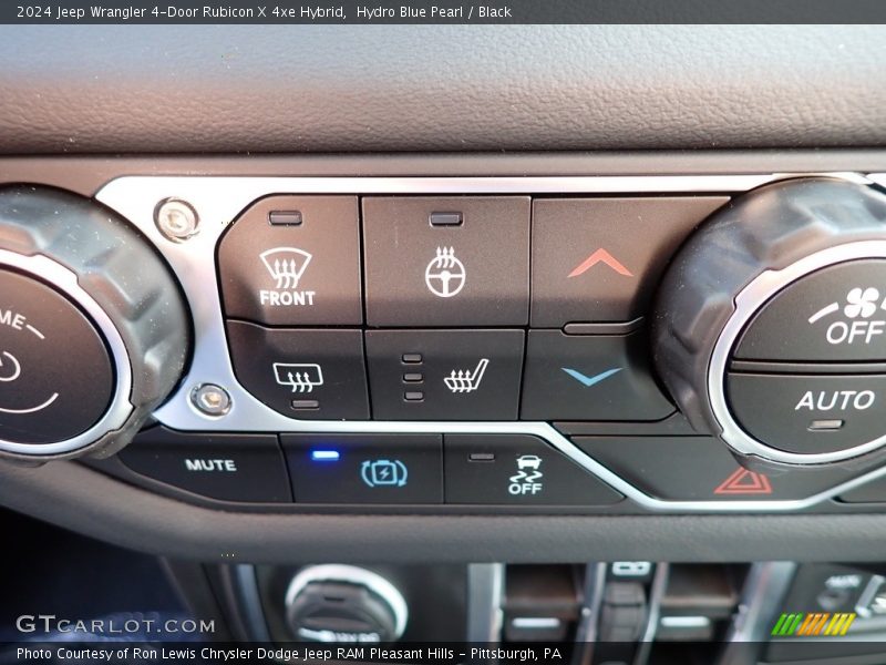 Controls of 2024 Wrangler 4-Door Rubicon X 4xe Hybrid