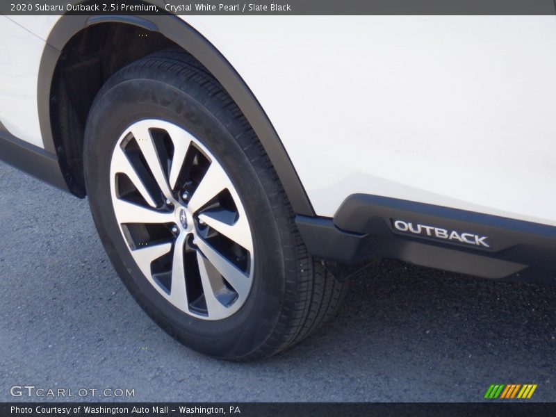 Crystal White Pearl / Slate Black 2020 Subaru Outback 2.5i Premium