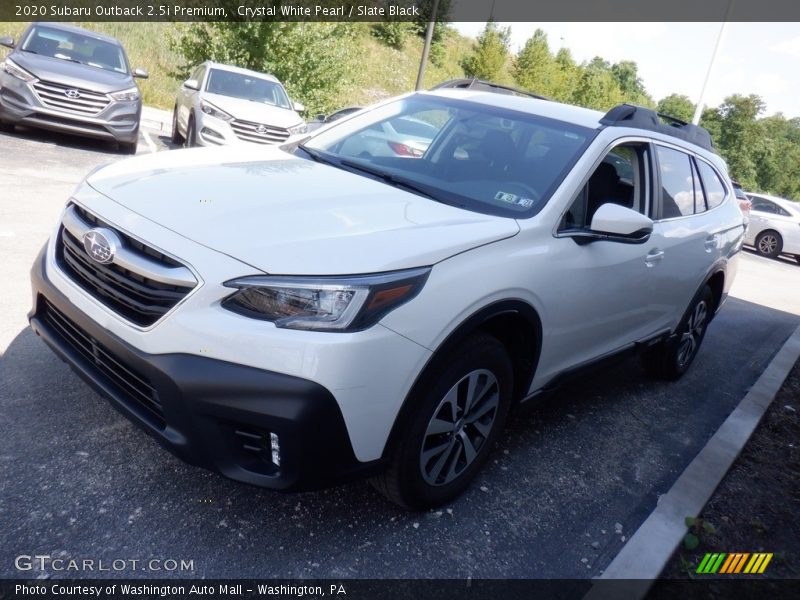 Crystal White Pearl / Slate Black 2020 Subaru Outback 2.5i Premium