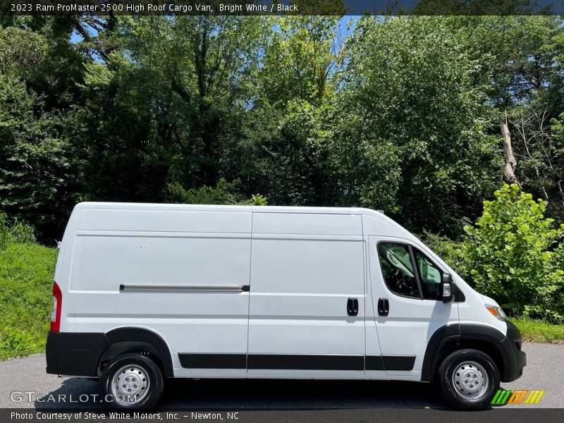  2023 ProMaster 2500 High Roof Cargo Van Bright White