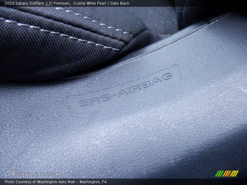 Crystal White Pearl / Slate Black 2020 Subaru Outback 2.5i Premium