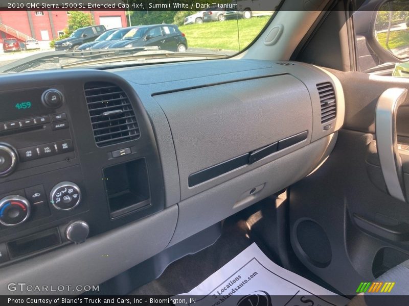Dashboard of 2010 Sierra 1500 SL Extended Cab 4x4