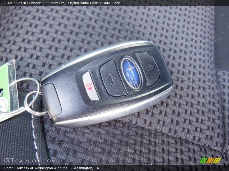 Crystal White Pearl / Slate Black 2020 Subaru Outback 2.5i Premium