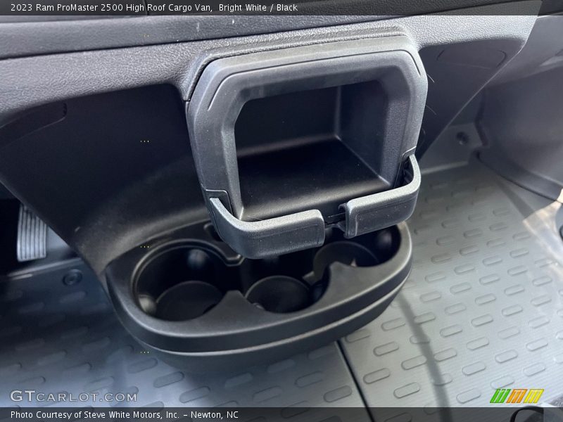 Bright White / Black 2023 Ram ProMaster 2500 High Roof Cargo Van
