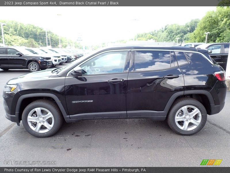 2023 Compass Sport 4x4 Diamond Black Crystal Pearl