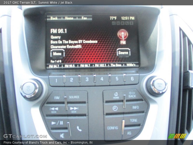 Summit White / Jet Black 2017 GMC Terrain SLT