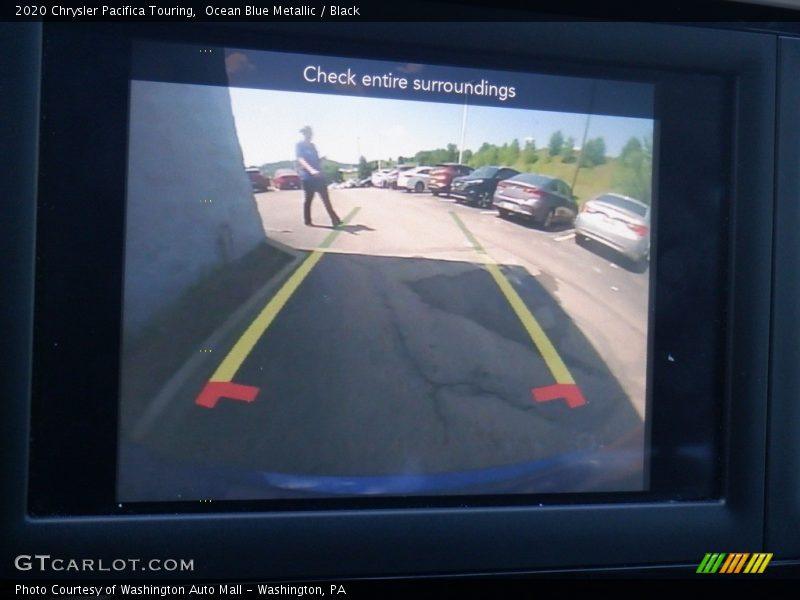 Ocean Blue Metallic / Black 2020 Chrysler Pacifica Touring