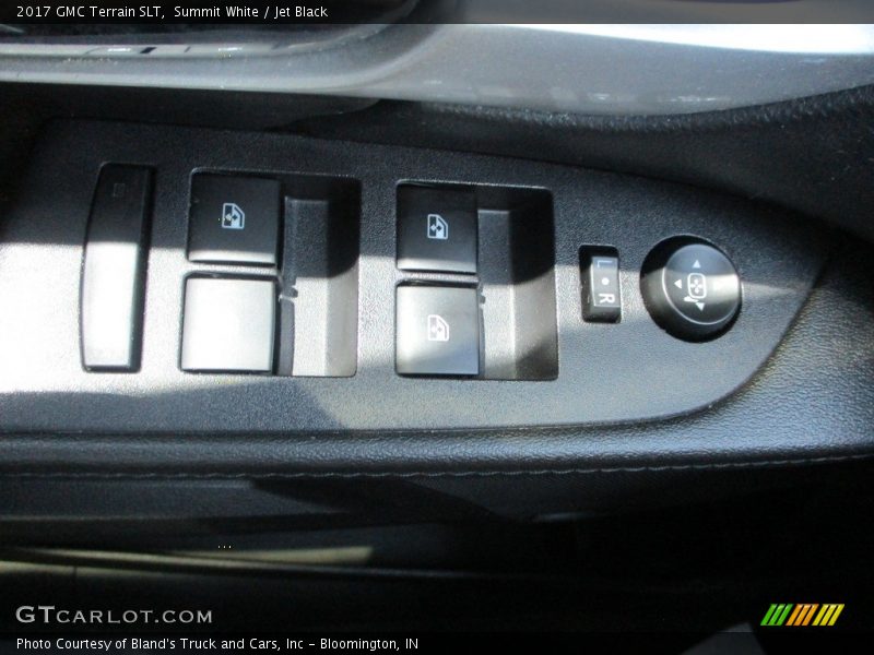 Summit White / Jet Black 2017 GMC Terrain SLT