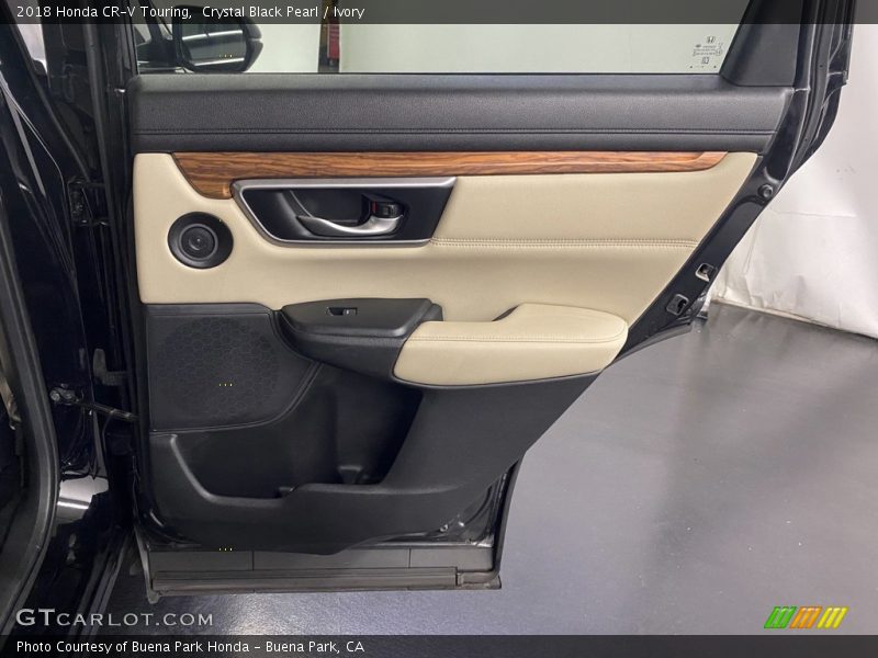 Door Panel of 2018 CR-V Touring
