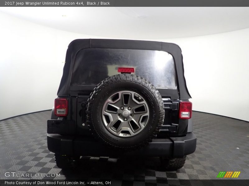 Black / Black 2017 Jeep Wrangler Unlimited Rubicon 4x4