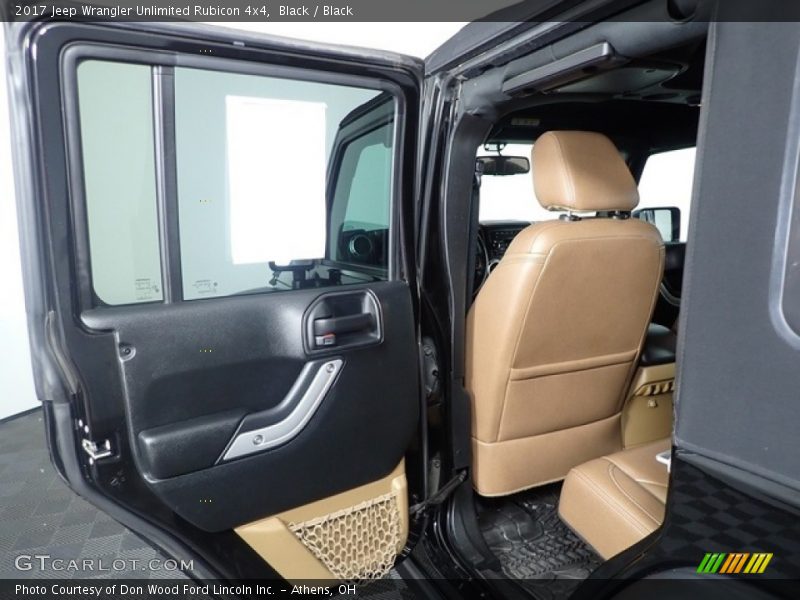 Black / Black 2017 Jeep Wrangler Unlimited Rubicon 4x4
