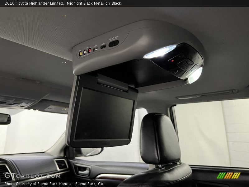 Entertainment System of 2016 Highlander Limited