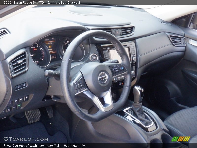 Dashboard of 2019 Rogue SV AWD