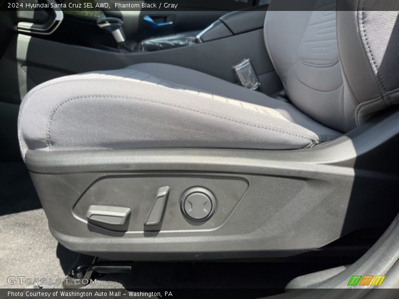 Front Seat of 2024 Santa Cruz SEL AWD