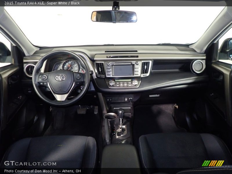 Super White / Black 2015 Toyota RAV4 XLE