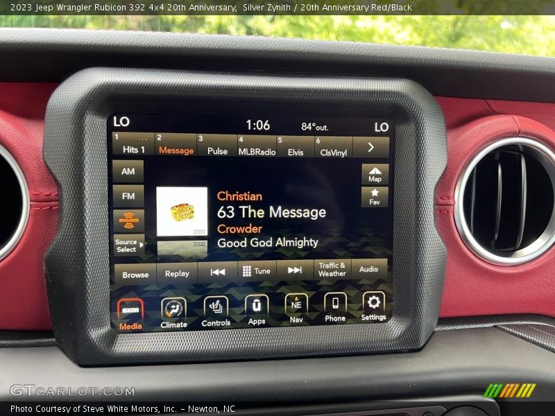 Controls of 2023 Wrangler Rubicon 392 4x4 20th Anniversary