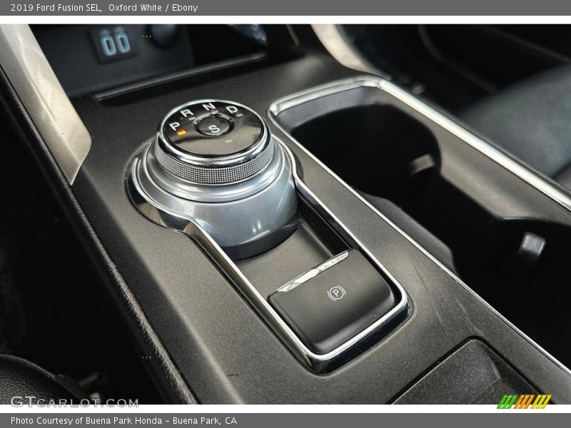  2019 Fusion SEL 6 Speed Automatic Shifter