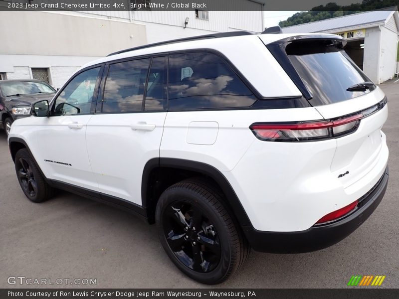 Bright White / Global Black 2023 Jeep Grand Cherokee Limited 4x4