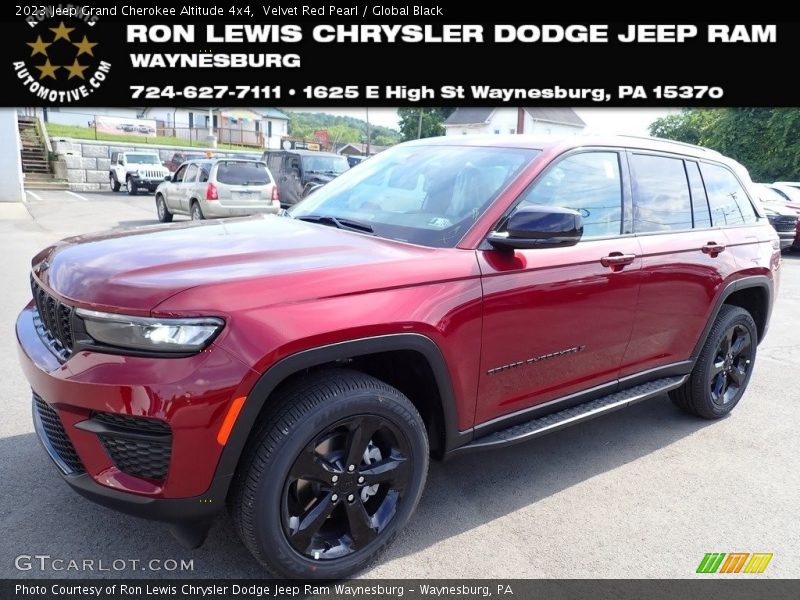 Velvet Red Pearl / Global Black 2023 Jeep Grand Cherokee Altitude 4x4