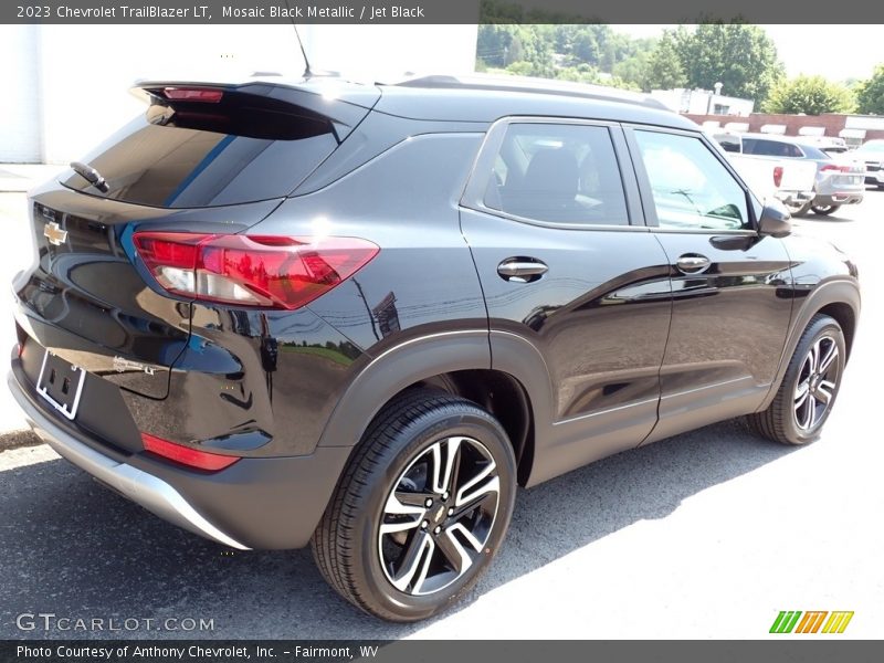 Mosaic Black Metallic / Jet Black 2023 Chevrolet TrailBlazer LT