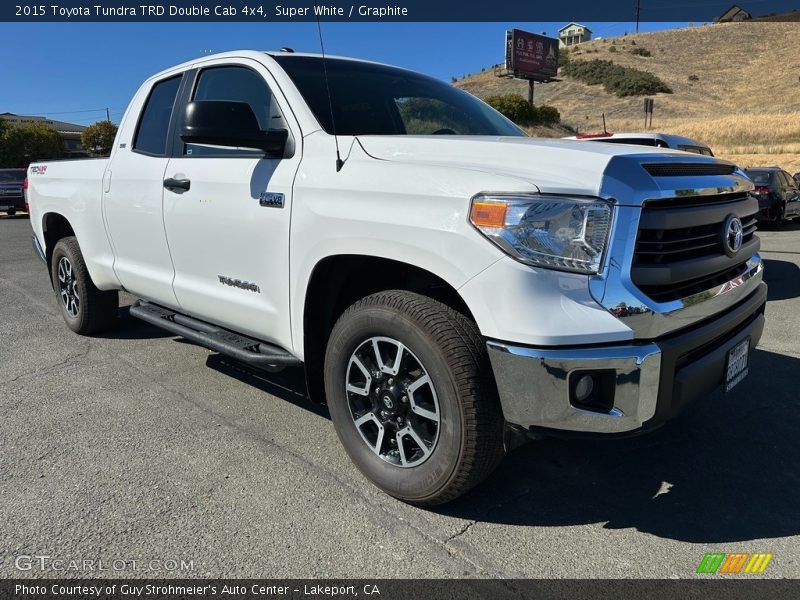 Front 3/4 View of 2015 Tundra TRD Double Cab 4x4