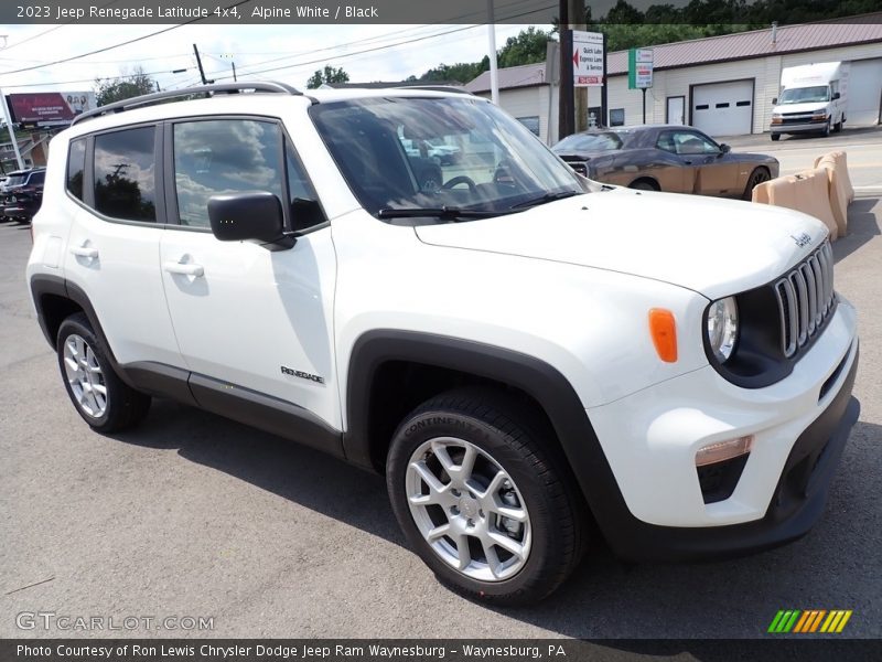 Alpine White / Black 2023 Jeep Renegade Latitude 4x4