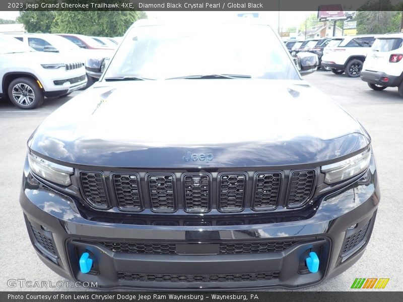 Diamond Black Crystal Pearl / Global Black 2023 Jeep Grand Cherokee Trailhawk 4XE
