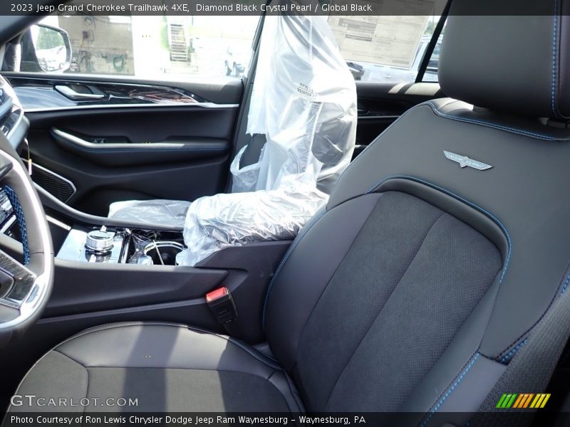 Front Seat of 2023 Grand Cherokee Trailhawk 4XE