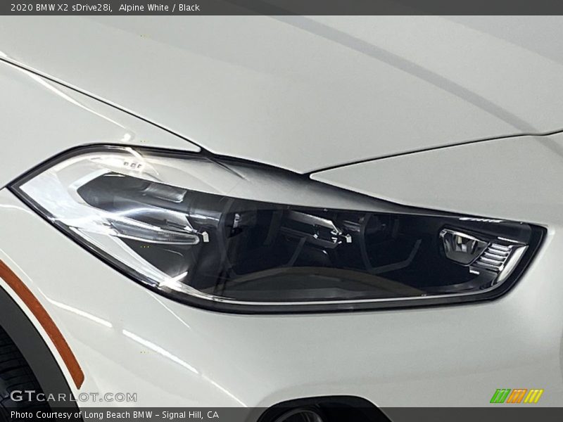 Alpine White / Black 2020 BMW X2 sDrive28i
