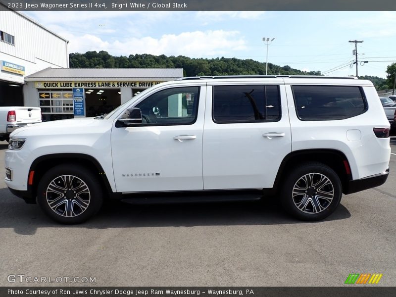 Bright White / Global Black 2023 Jeep Wagoneer Series II 4x4