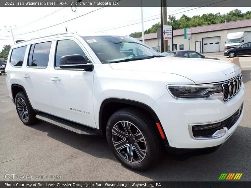 Bright White / Global Black 2023 Jeep Wagoneer Series II 4x4
