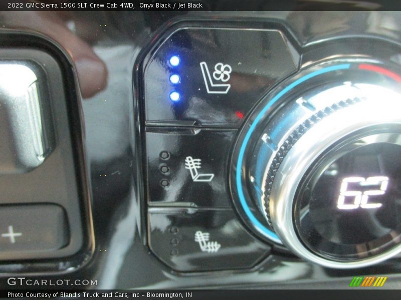 Onyx Black / Jet Black 2022 GMC Sierra 1500 SLT Crew Cab 4WD