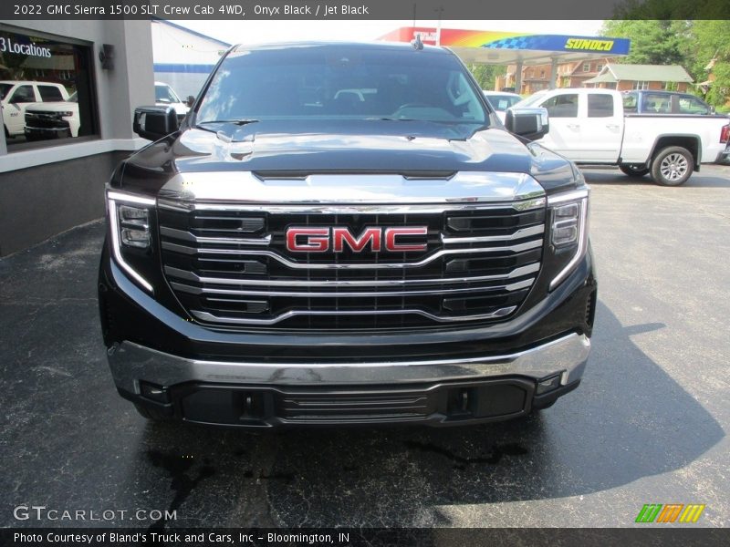 Onyx Black / Jet Black 2022 GMC Sierra 1500 SLT Crew Cab 4WD